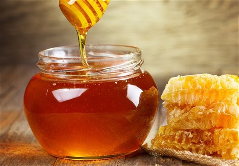 در چه مواقعی خوردن عسل خطرناک است؟
